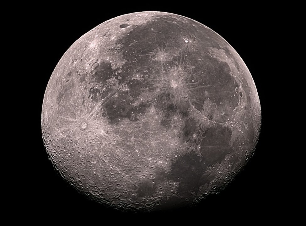 Daniel_Harbin's tweet photo. Waning gibbous moon this morning. 89% illuminated. #alabamaweathernetwork #alwx #valleywx #HUNwx @spann @BenSmith_WHNT @weswyattweather @simpsonWVTM13 @AriWeather @monsoonchaser @DrewMcCombs @wxhistorian @Sadiemorristv @AlabamaWXNet @WEATHERmanBURKE @DanielleDozier @jeffcastlewx https://t.co/MgweUJPoP5