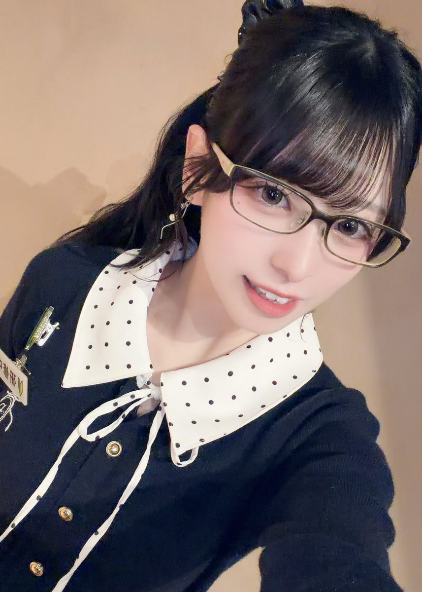 nekoneko_003's tweet photo. 9月26日登壇ありがとうございました！！

会場まで会いに来てくださった皆さん、配信で見守ってくださった皆さん、そして応援してくださっていた皆さん、本当にありがとうございました！✨️

二度目のアシスタントMC、いかがでしたでしょうか？🎤

気合を入れてポニーテールで挑みました🔥似合ってたかな？

素敵な登壇者の皆さまとご一緒させていただけて、本当に光栄でした…！
色々なお話を間近で聞くことができて、私自身もとても楽しい時間でした☺️

そしてイシイさんがいなくて寂しかったですが……🥲 また元気なイシイさんにお会いできるのを楽しみにしています！
どうかゆっくり休んで、早く元気になりますように…！  #シブヤスクランブルストーリーズ