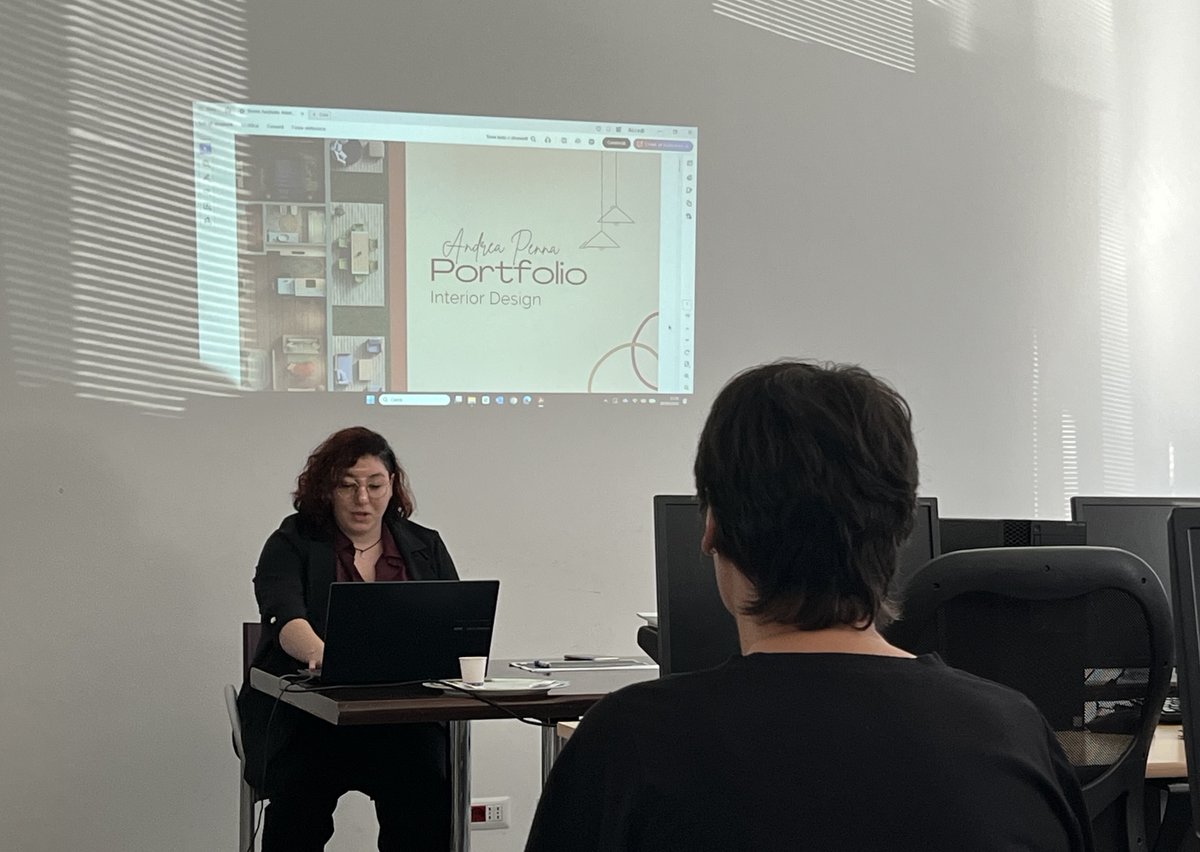 CSM_DID's tweet photo. 🏠✏️ #LivingSpacesHub: ieri a Poggibonsi abbiamo presentato i risultati del corso Interior Designer. 9 qualificati su 16 iscritti, 600 ore di cui 180 di stage in 8 aziende del territorio 👏
Finanziato da PR FSE+ Toscana 2021-2027 https://t.co/ZRUVjxXHvM