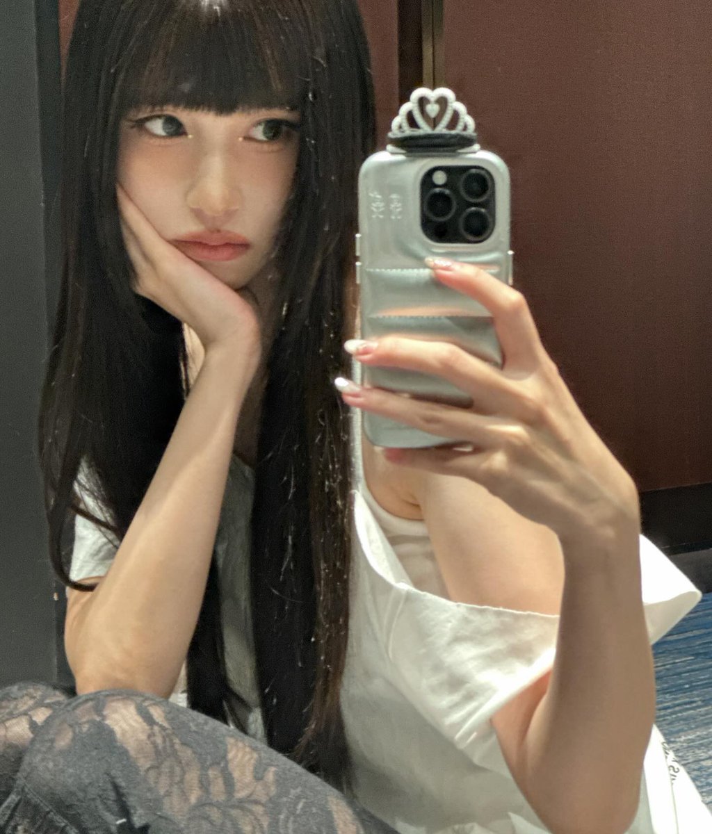 todayintwice's tweet photo. 1 year ago today, MINA posted these photos on Instagram. https://t.co/Ff8ve8Qb3r