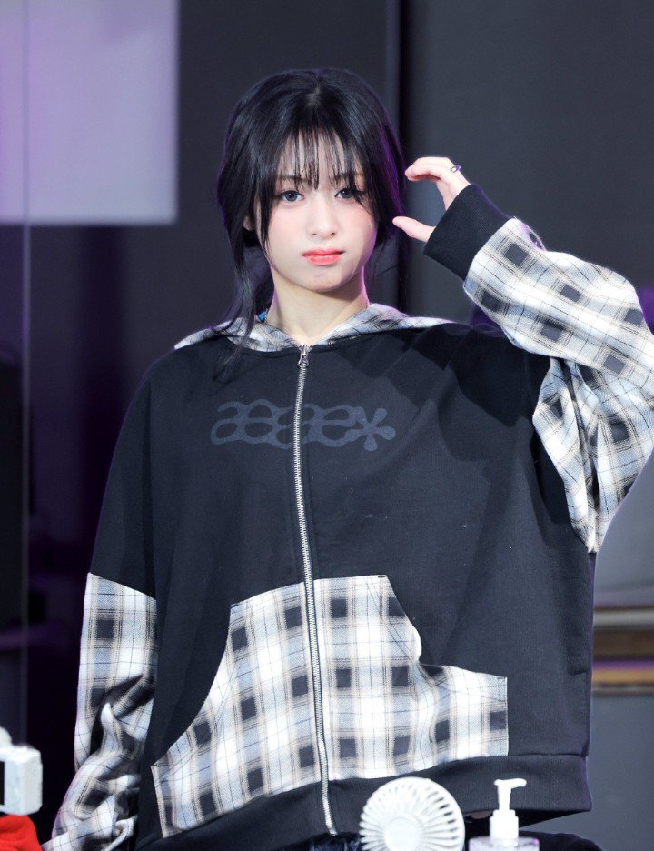 bamoblpi's tweet photo. 𝕥𝕒𝕘 🏷𓈒𓏸︎

IVE 💕︎︎ YUJIN
BABYMONSTER😈AHEYON

11 /  KANTO/🚺

Twitterまだ使い���れてないけど仲良くしてくれると嬉しいです！

#IVE #DIVEと繋がりたい
#BABYMONSTER #MONSTIESと繋がりたい https://t.co/wWRa1zLzFU