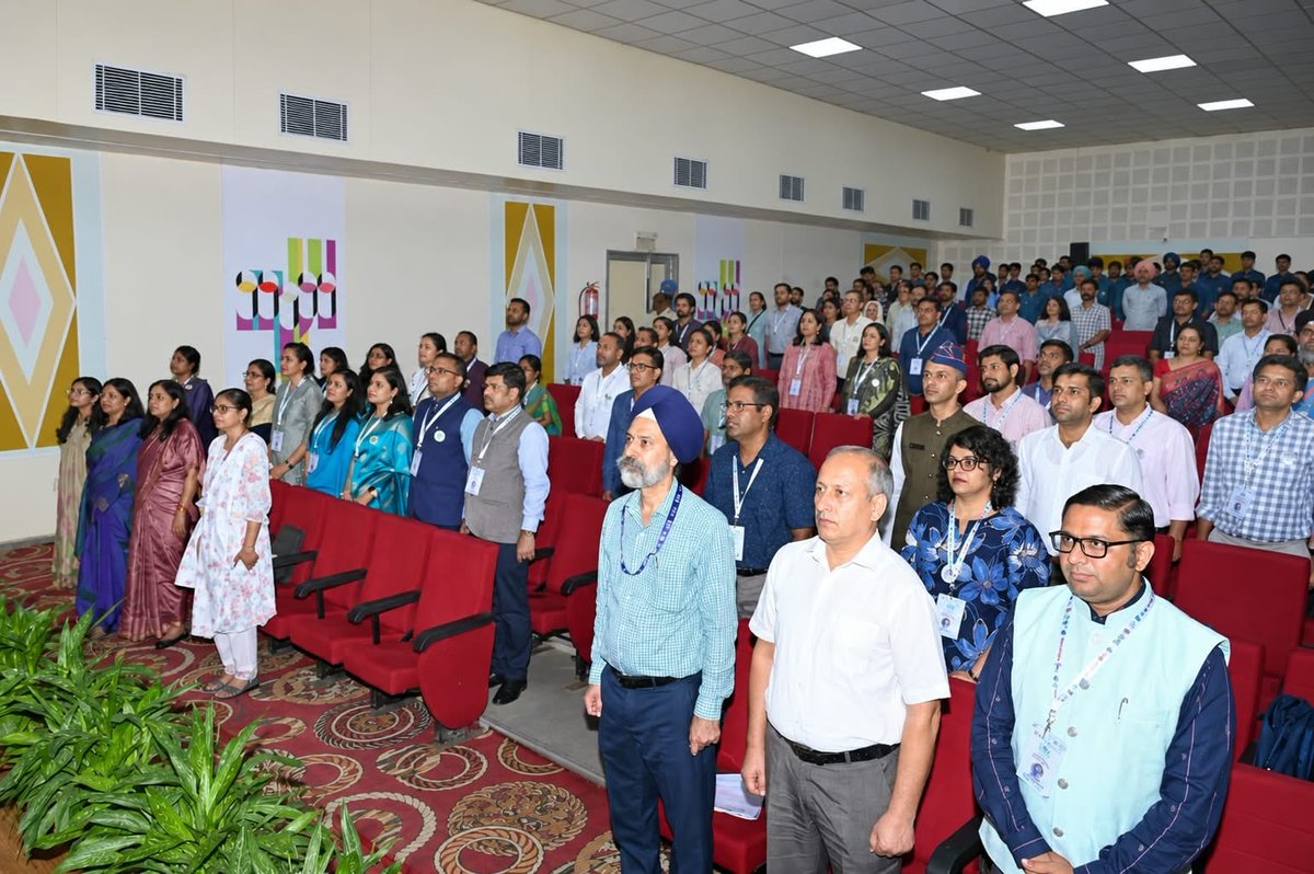 CSIR_CSIO's tweet photo. Day 1 of PRAGATI–2026 at CSIR-CSIO opened with inspiring perspectives from Prof. Gobardhan Das, @NITIAayog as Chief Guest and Prof. Anindya Datta, @INSTMohali , as Guest of Honour highlighting the power of interdisciplinary collaboration, research and science for society. https://t.co/vNf4mhozJk