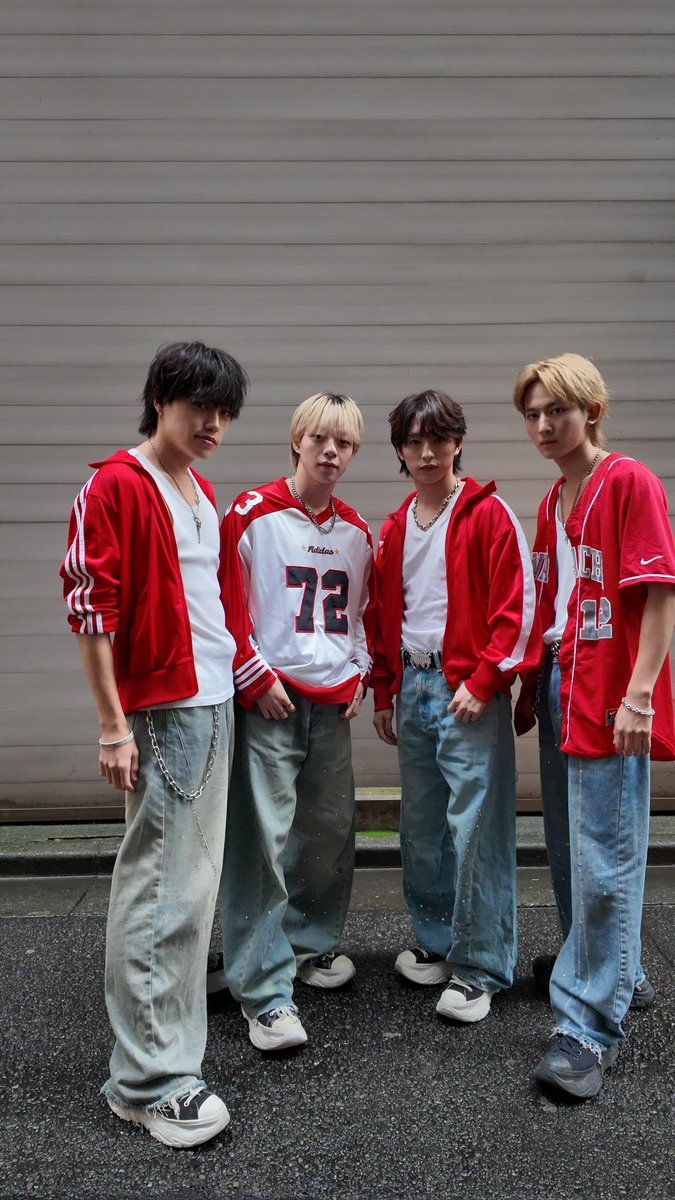 AOX_official_BW's tweet photo. 本日は 横浜ReNY beta「音楽劇場 Vol.21」
ありがとうございました！❤️‍🔥
9月LAST熱々のライブになりました。
9月も沢山の応援ありがとうございました🙇‍♂️
10月も一緒に盛り上がりましょう✌️
 #AOX https://t.co/xtvP0a02eR