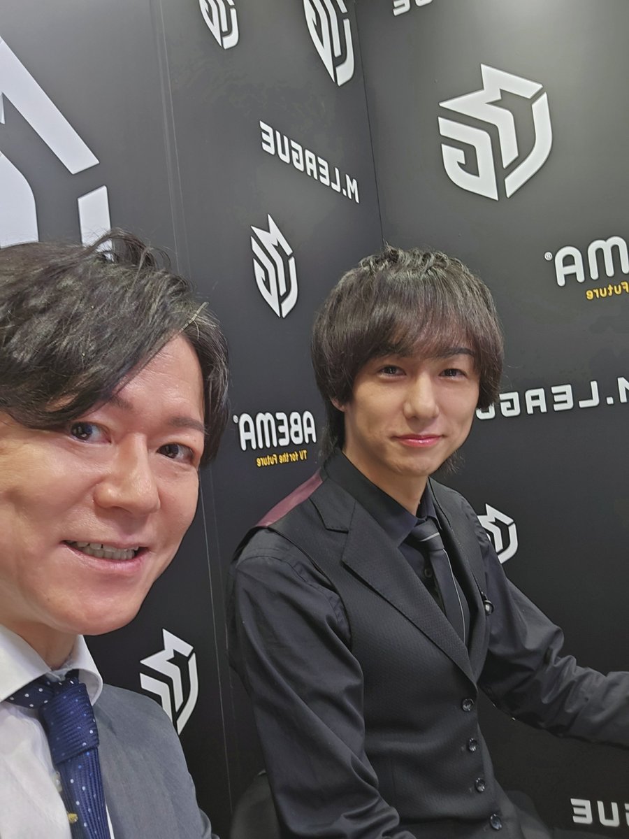 tty_hiyoshi's tweet photo. 嬉しいことがあった日も
嫌なことがあった日も
Mリーグはあなたをお待ちしてます！

雨降りです
ジメっとした空気を対局でカラッとしてもらいましょう！

家に帰ったらMリーグ
表にいてもMリーグ

解説は宮崎さん！
まもなくーーー！！

#Mリーグ
#この熱狂をもっと外へ https://t.co/c0Kr2vd9H1