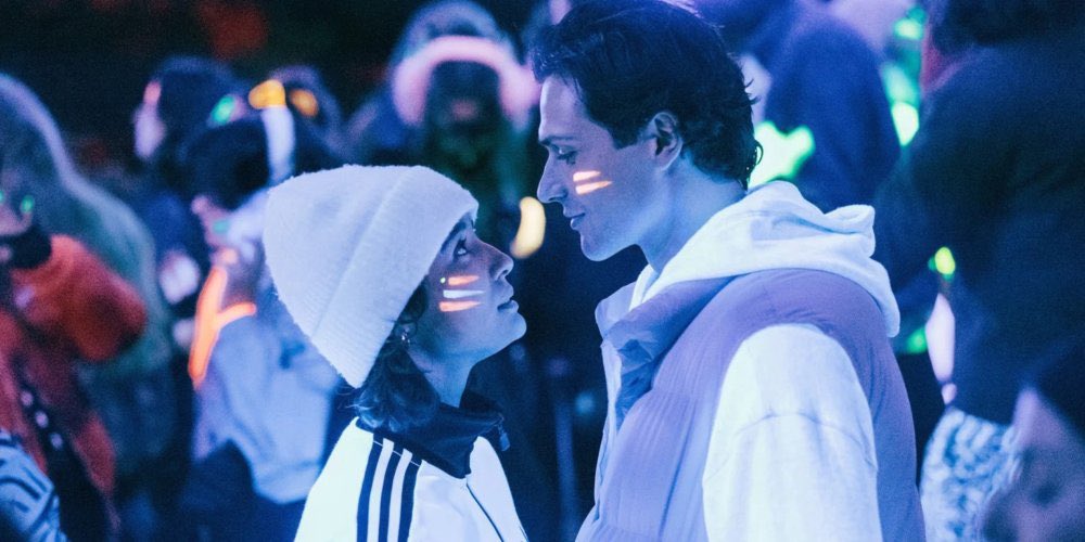 PrimeActuFR's tweet photo. On connaît enfin la date de sortie de "Campus Drivers", la nouvelle série française de Prime Video.

Avec Carmen Kassovitz et Baptiste Masseline, la série sera diffusée le 6 novembre sur Prime Video. https://t.co/P62jmtRQyq
