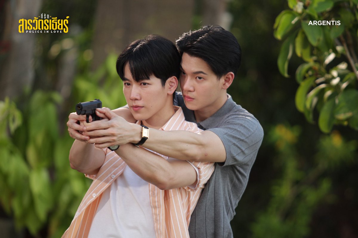 argentis_th's tweet photo. ภาพเบื้องหลังความสนุกของ #PoliceinLoveEP3 ไปดูโมเมนต์พร้อมกันเลย!

รับชมย้อนหลังได้ทาง WeTV
https://t.co/lZUeBuRw0d

“ที่รักสารวัตรเธียร์ | Police In Love”
ทุกวันเสาร์ เวลา 20:00 น.
ดูได้ที่ WeTV ที่เดียวเท่านั้น

#ที่รักสารวัตรเธียร์
#PoliceInLove https://t.co/DKTKl4M790