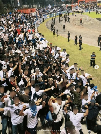 gouhyp's tweet photo. izin jump in bang🙏

kalo bertamu ke negara orang mah yang sopan2 aja dah bang 😄 https://t.co/mgEqOUs448