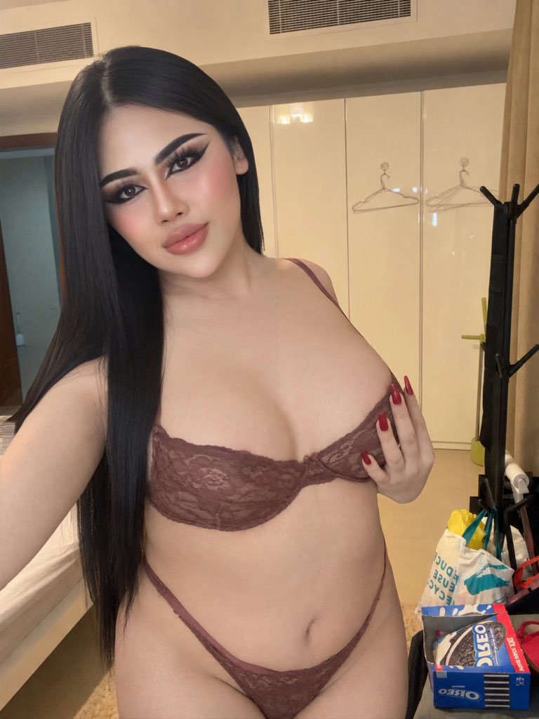 fioraiec's tweet photo. #Ladyboy_bahrain 🌸
#ladyboybahrain 🌸

💕💕💕💕💕 https://t.co/MWQx5I9eUc