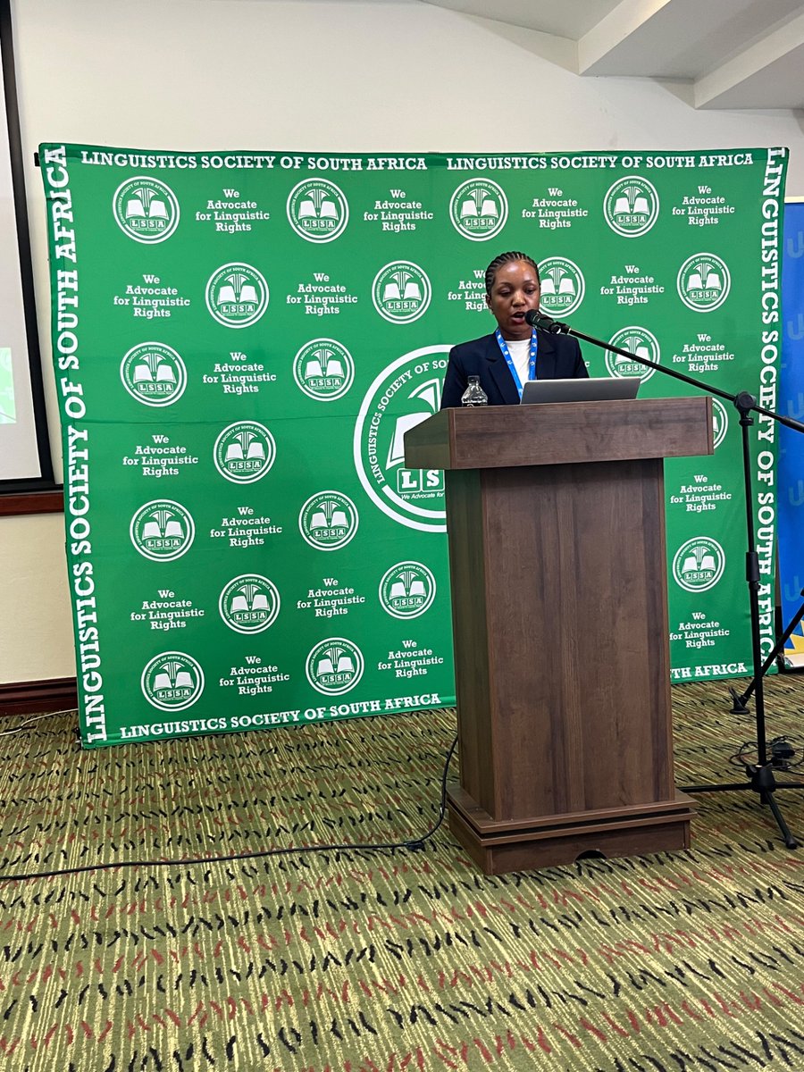 LinguisticUnisa's tweet photo. Ms Makwarela Mudau presented in Tshivenda on the characterisation of women in selected Tshivenda literary works at the LSSA Conference today. Her eloquent delivery earned praise, highlighting the value of indigenous languages in academia. #LanguageRevitalisation https://t.co/3YbfvEDbXk