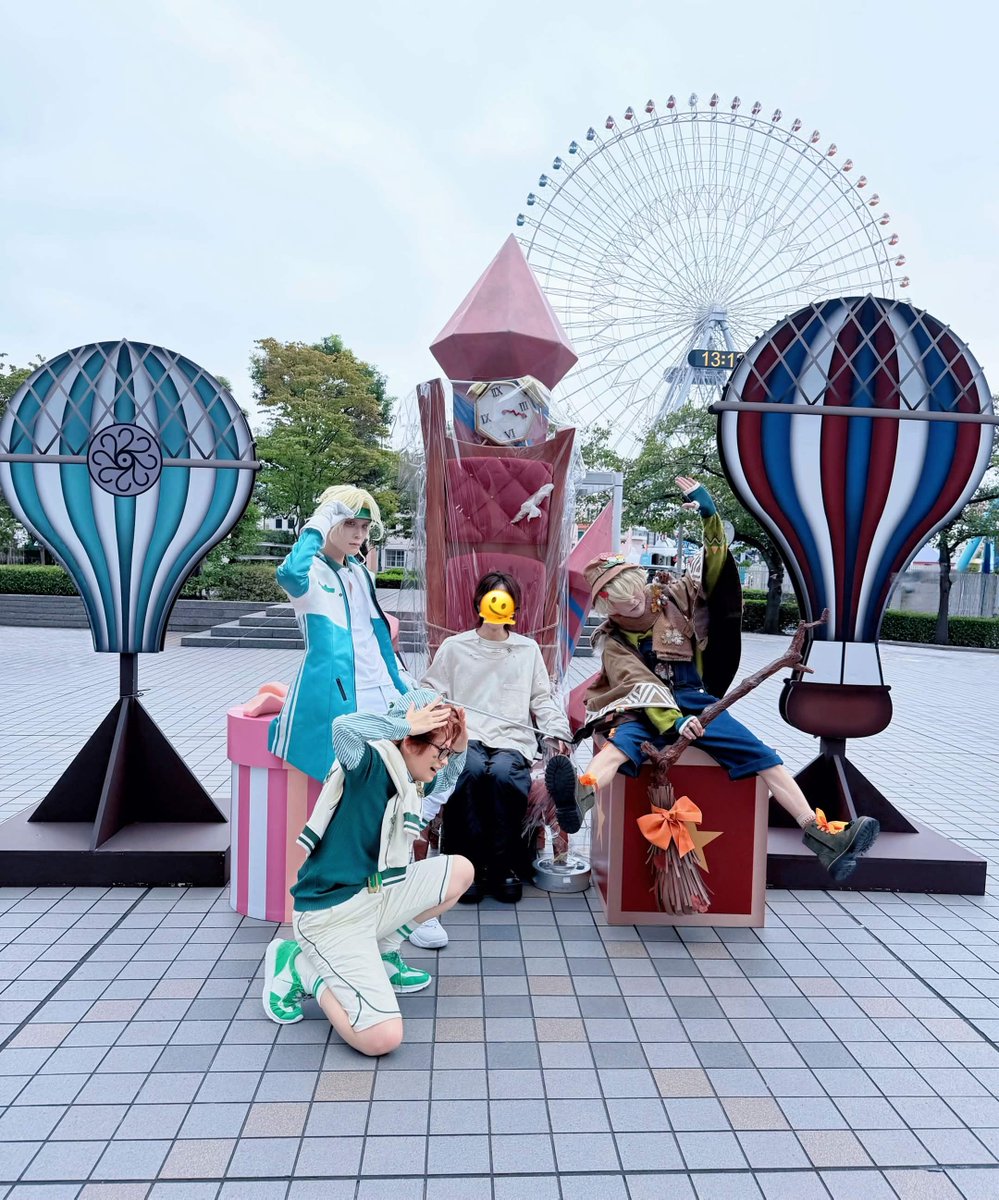 Yui____pi's tweet photo. のんとなみかりさんと横浜ツアー楽しかったー！！
いつもミラーしてて見たことあるやつだ！ってなりながら大興奮でした！
選手のイベントチラ見したりレイヤーさん達に囲まれたり最高だった！ https://t.co/bVs1qHen5d
