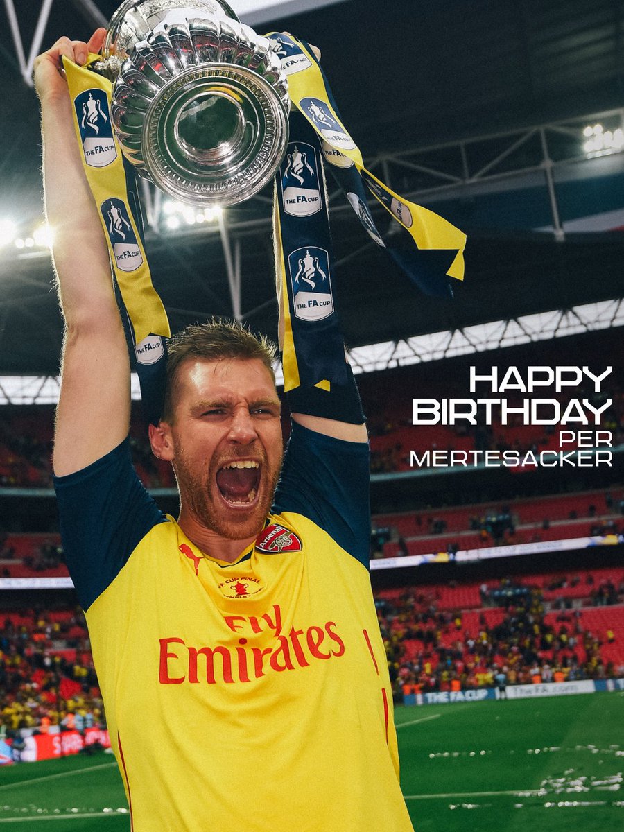 Arsenal's tweet photo. Happy birthday, Per! 🎈 https://t.co/pyOVVUFXq8