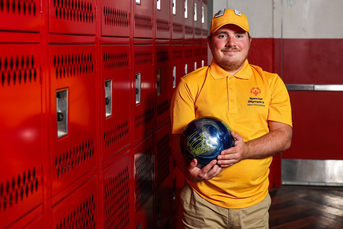 SONewHampshire's tweet photo. ❤️ This World Heart Day, we’re celebrating Darren Brown. After a life-changing heart diagnosis, Darren found a new path through bowling and Special Olympics, going on to medal at the 2026 USA Games.
Click the link to read Darren's inspiring story: https://t.co/JXRkp2AEu3
#SONH https://t.co/oBB6WxTolK