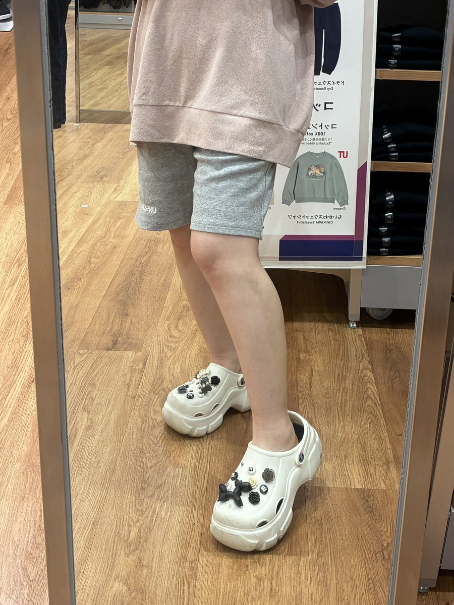 ふくらはぎ脂肪吸引これでDT10日目だよ！？浮腫んでも元のふくらはぎより細くてどういうことww骨格ウェーブワイ大歓喜 https://t.co/cavZFBAWUF