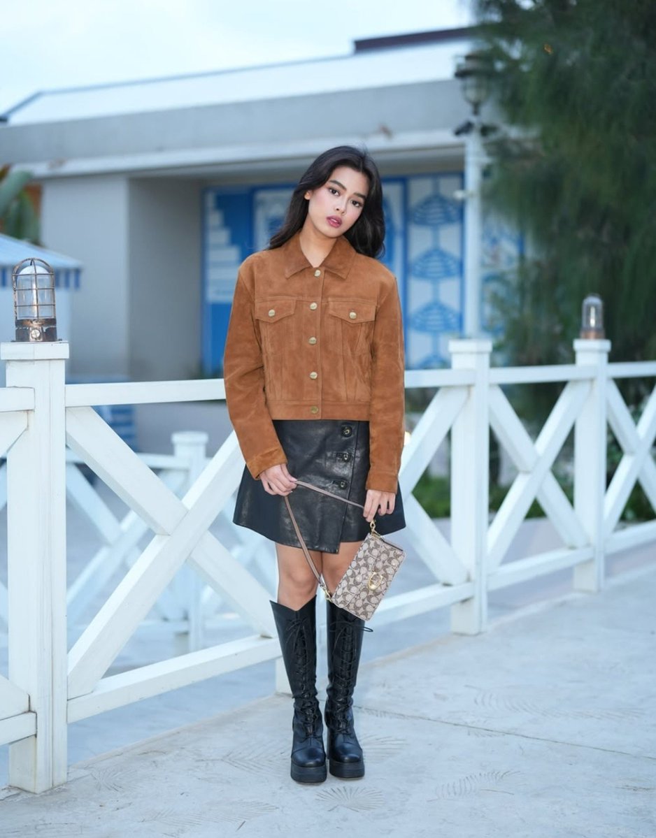 sealoftly's tweet photo. AQEELA × COACH SO GORGEOUS 🤩🤩🤩 https://t.co/qj6d6em6Uf
