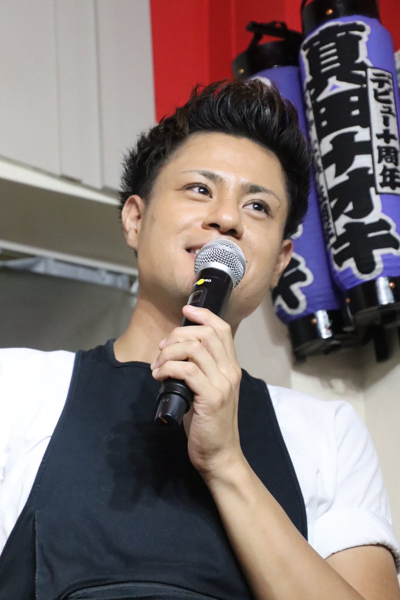 Hellokumanosuke's tweet photo. 2026.09.19 ＃音のヨーロー堂

灯籠祭の夜を越えて、今日も歌う🔥
たいちゃんが刻む、一つひとつの「轍」。
その先の景色が楽しみ✨

#東京力車
#勇者の轍
#田井裕一 https://t.co/NuAnPX40hv