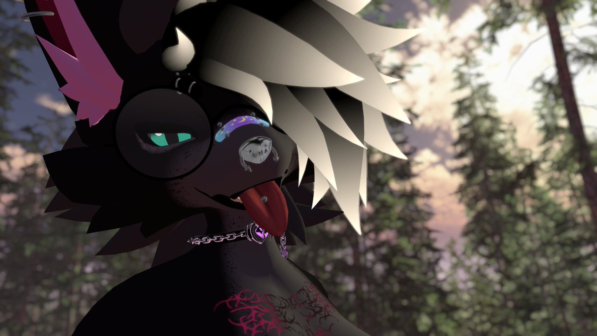 dannie_deer's tweet photo. someone take a walk with me through the forest, no ones around to hear us~~ https://t.co/3ujABUMvO3