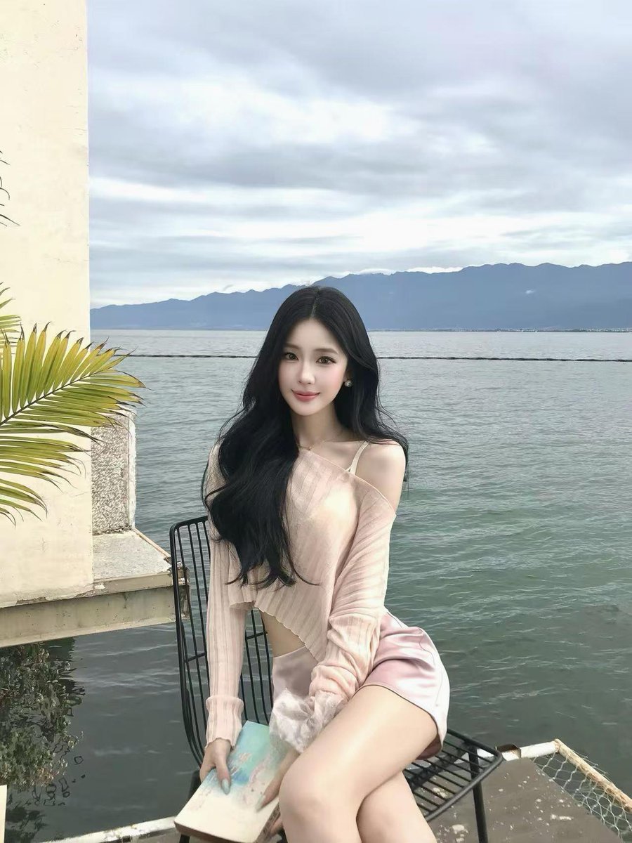 Dreema01's tweet photo. 今晚不要忘了我们的约定 合山 #合山 https://t.co/v3rsRCJi35