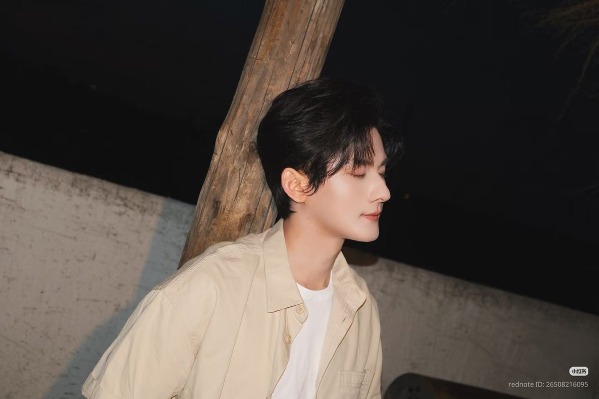 WavesofOcean_ID's tweet photo. [290926] 江衡oc XHS Update
https://t.co/77cTY3mkKl

🐇🍃

#江衡 #OceanJiang #JiangHeng https://t.co/qVoKqnGK5X