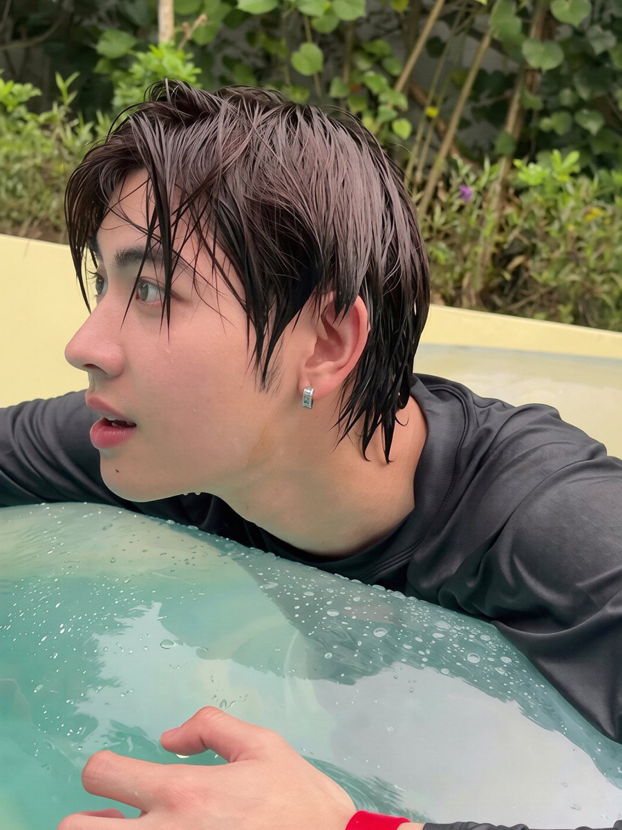 emflaek's tweet photo. อย่าอยู่เรยกรุ 4Kพี่วรรณหร่อมาก หร่ออย่างถึงที่สุด แว๊กดกกกกกกดดดดดกกกกกกก😭😭😭😭😭😭😭😭😭😭😭😭😭😭😭 https://t.co/CQSwRaJFdh