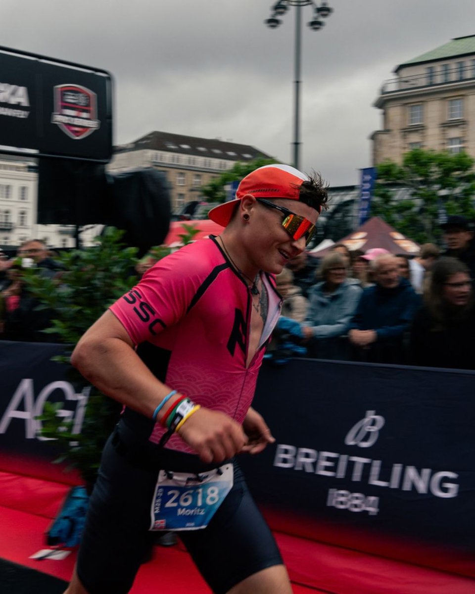 RsscsportsTeam's tweet photo. Swim. Bike. Run.

Then hit the finish line like you didn’t just spend hours negotiating with your own legs. 😂

Huge shoutout to @mini_morimi and that custom tri suit. 💗

#rsscsports #triathlon #customtrisuit #swimbikerun #triathlete #finishline #raceday #triathlonlife #trisuit https://t.co/GeHuT8OvGZ