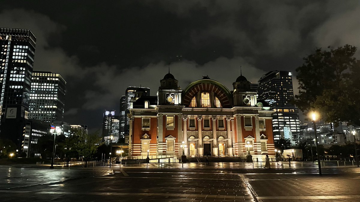 mary12jp's tweet photo. 小雨
#ｲﾏｿﾗ
#大阪市中央公会堂 https://t.co/JJbHMPBseF