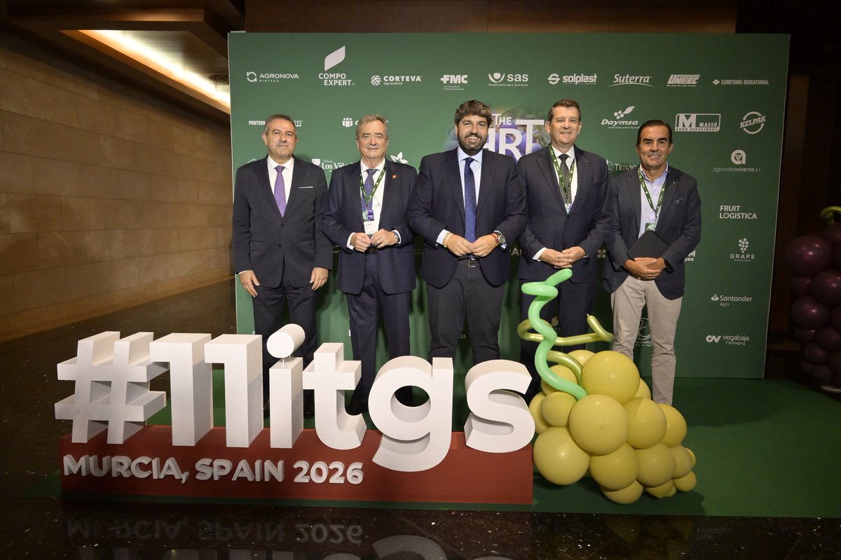 fhmurcia's tweet photo. La Región acoge el principal foro mundial de #uva de mesa como “epicentro global” del sector “gracias a su innovación y su gestión del #agua”
#11itgs #Murcia
🌐https://t.co/kqrPFDYBoa https://t.co/y4YVgnf5WW