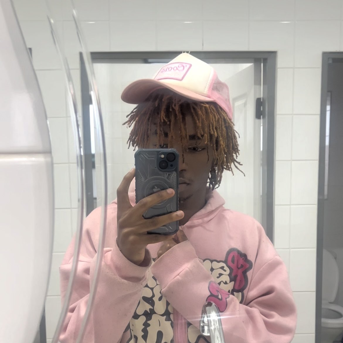 IsaBanks999's tweet photo. @DJSCHEME_ Coolest kid ever! https://t.co/5W9WXPzJEj