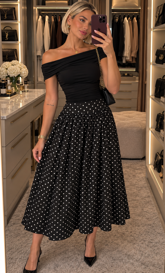 lamsaedit's tweet photo. بنات يمين ولا يسار؟ 😭🔥
بتممم طلبية شي إن الحين ومحتااارة بينهم!🛍️💕

اختاروا لي بسرررعة 👀👇🏻 https://t.co/pju6IRMouf