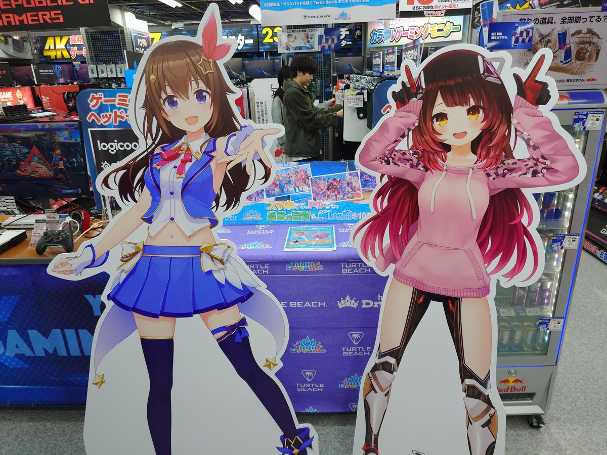 anderusan_srtm's tweet photo. ヨドバシカメラ新宿本店東館地下1階に、そらちゃんとロボ子さんが！ https://t.co/GaIzbAcCov