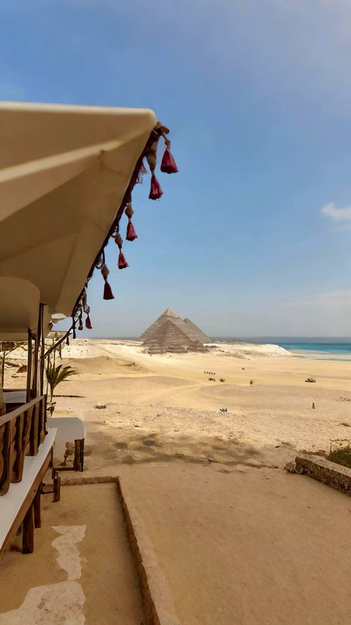 layaelnagdy's tweet photo. The Dawn of History 🇪🇬✈️❤️ https://t.co/dnYz3rhiS3