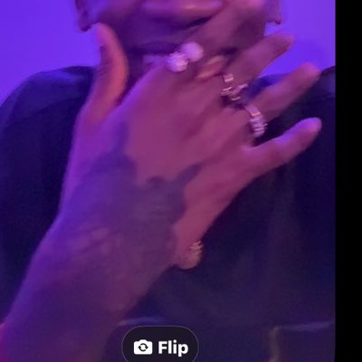 KanniLove23's tweet photo. #NewProfilePic https://t.co/Zb3u677QJt