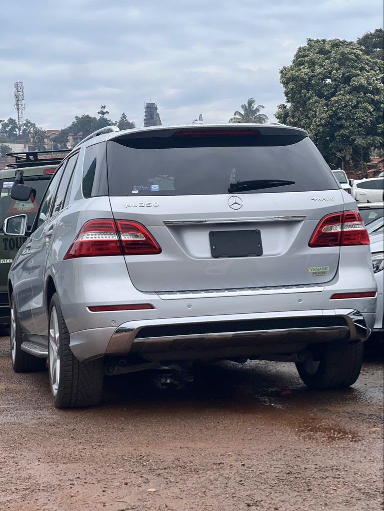 kitagatamotors's tweet photo. Mercedes Benz ML350 4matic is available for sale 
2014 model | Petrol
Asking price Ugx115m
📞0704668111 https://t.co/CisGACwpi1