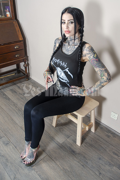 Littlepeterc's tweet photo. Coming this week on https://t.co/ETabm8UkXJ #spanked hard over #hotgoth stepmom @StrictmissH @reganaltmodel's knee. Hard bare bottom #spanking https://t.co/Qs42UDdpXn