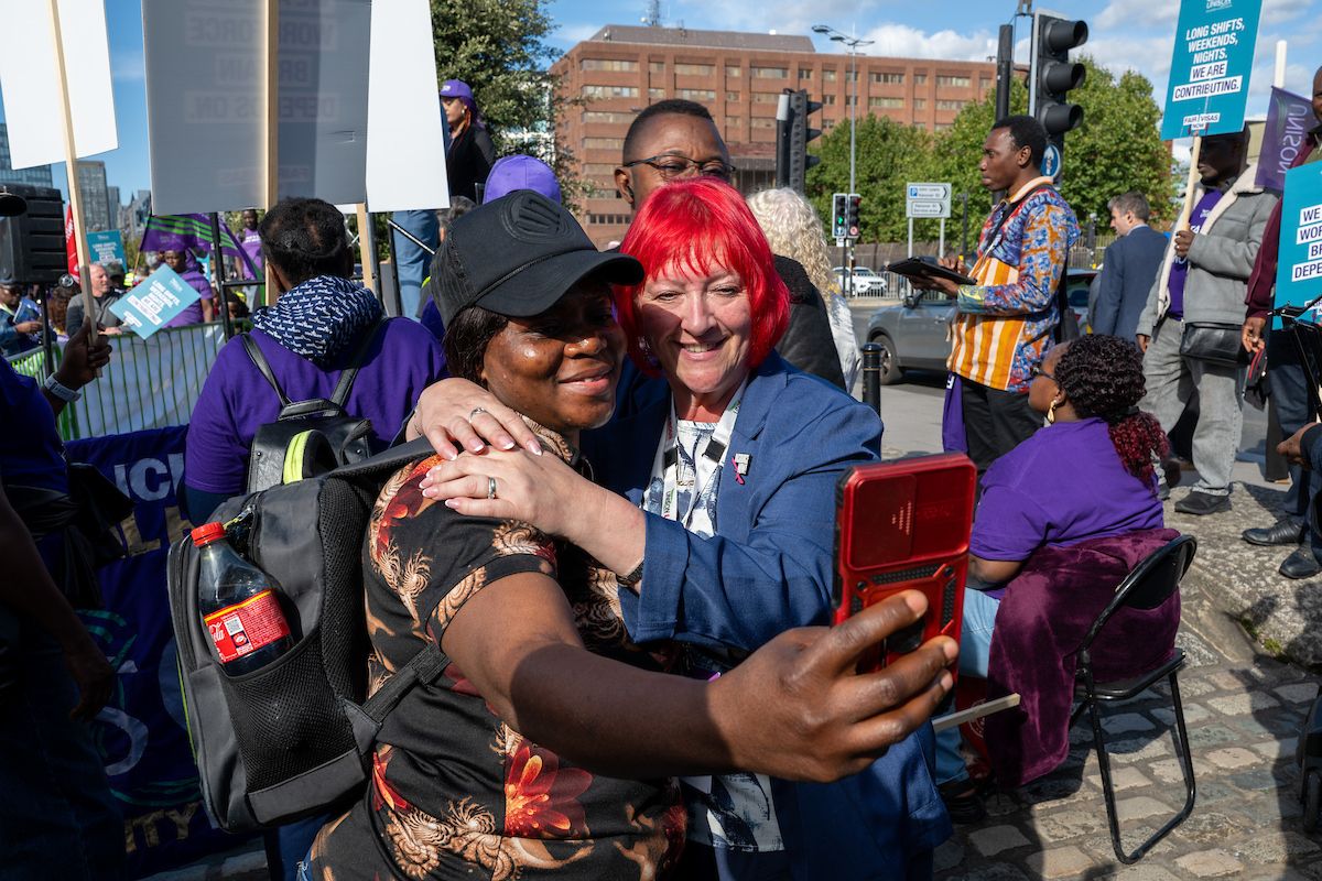 AndreaEganGS's tweet photo. 'I'm in chains, you're in chains too / I wear uniforms and you wear uniforms too / I'm a prisoner, you're a prisoner too, Mr. Jailer.'

Inspired by the power, emotion, and determination of the UNISON migrant care workers at the rally yesterday in Liverpool. https://t.co/cleZk89Dom
