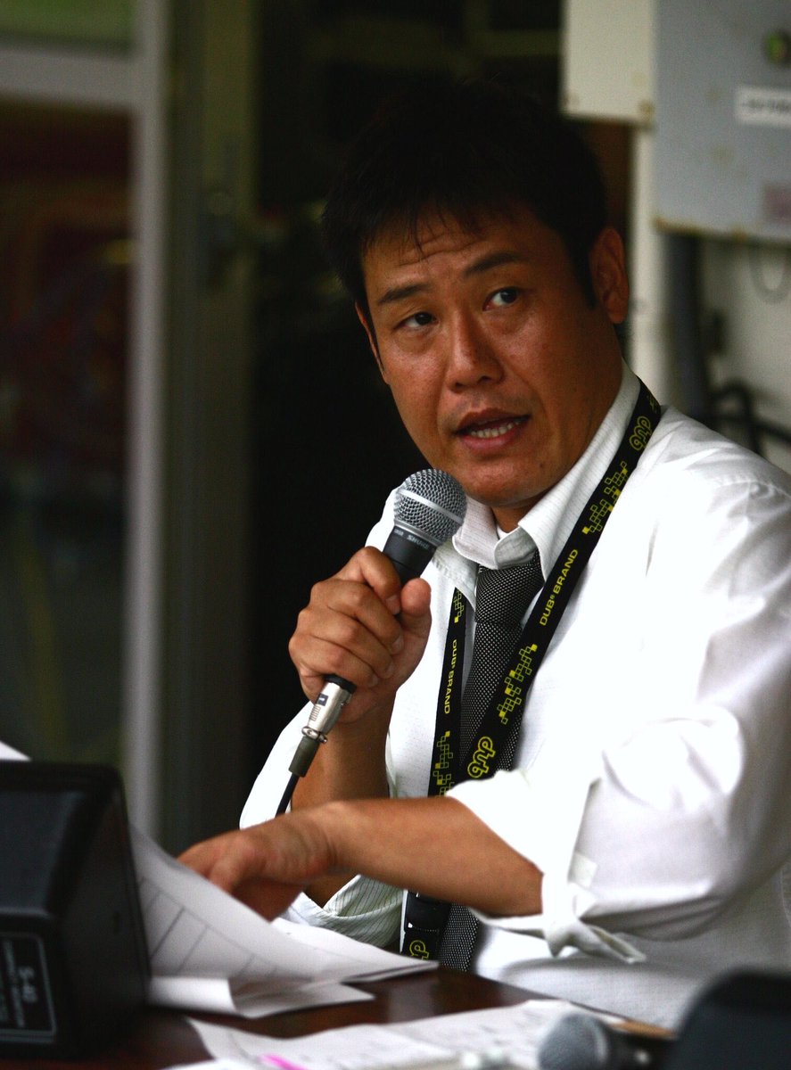 gfm__official's tweet photo. 【10/4(日)ホーム最終戦】
鈴木克馬 氏 出演決定のお知らせ

岳南Fモスペリオのホーム最終戦を盛り上げるスタジアムMCに鈴木克馬 氏が(@katsumasuzuki)出演することが決定しました‼️

また、当日の 12:45頃より
「#鈴木克馬 × #平岡康裕 トークショー」を開催予定です🎤

https://t.co/fdcnaizTGM https://t.co/wlI2VlS7Dj
