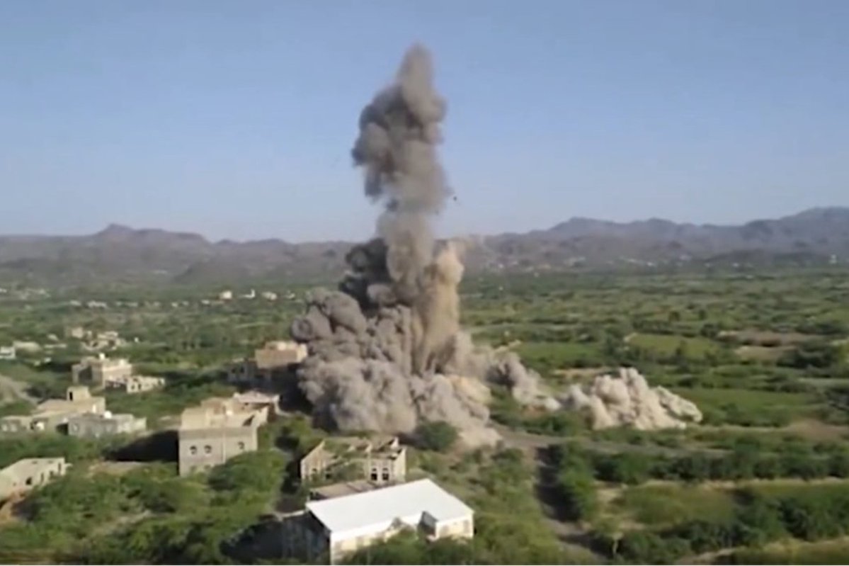ilkeHaberAjansi's tweet photo. Kaynaklara göre, Babulmendeb yakınlarında Ensarullah güçleri ile Suudi destekli Yemen birlikleri arasında çıkan çatışmalarda 44 kişi hayatını kaybetti.

https://t.co/CdBg4leKUW https://t.co/F9jyteWR1o