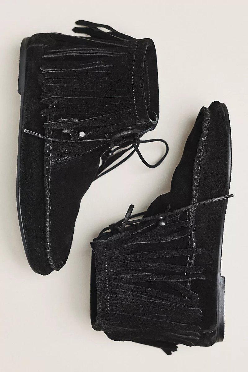 TheDealsVault's tweet photo. By Anthropologie Fringed Moccasin Boots at $158.00
https://t.co/csXmWGmAY2
#Fringed #Moccasin #Boots https://t.co/VTyfQSS8S2