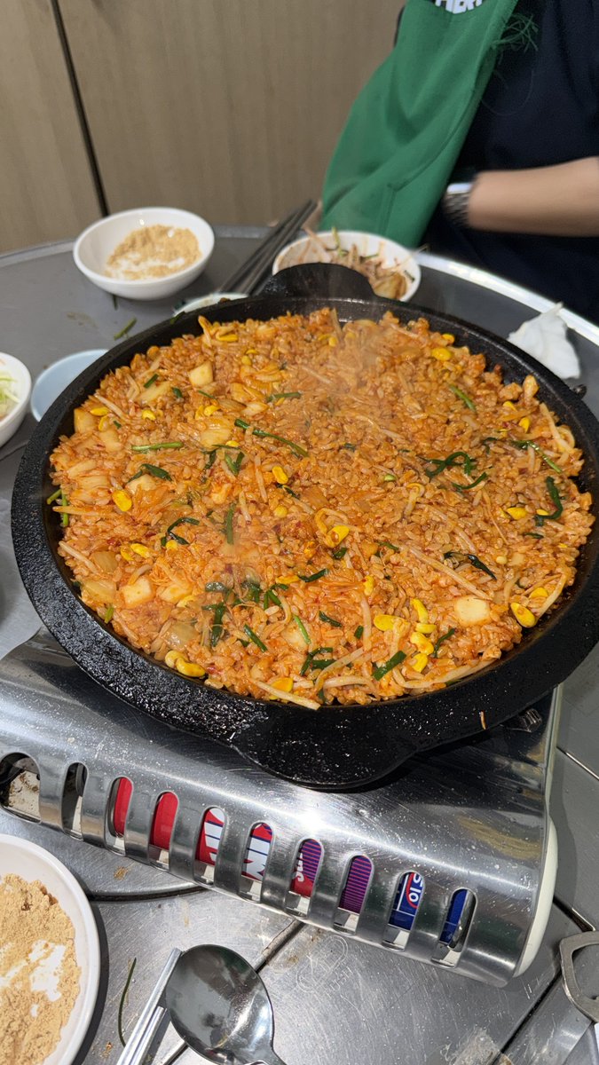 buddhalovesred's tweet photo. 안녕하세요종암동원조소곱창은밥먹는일로제가자주찾는식당이고제가사랑하는경이로운식당이죠이식당의매력을2026년저와함께찾아보지않으시겠어요 https://t.co/9AL4GQyTLN