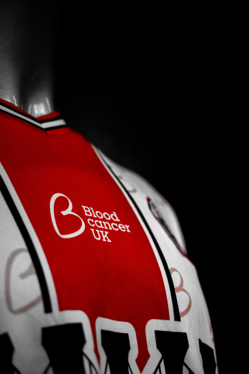 RomiroSport's tweet photo. 𝐂𝐨𝐧𝐭𝐢𝐧𝐮𝐢𝐧𝐠 𝐑𝐢𝐜𝐡𝐚𝐫𝐝 𝐁𝐫𝐨𝐚𝐝𝐥𝐞𝐲'𝐬 𝐋𝐞𝐠𝐚𝐜𝐲: 𝐁𝐫𝐨𝐚𝐝𝐥𝐞𝐲 𝐅𝐂 𝟐𝟎𝟐𝟔/𝟐𝟕 💙

Few football club stories are as inspiring as Broadley FC's, and it's an honour to play a small part in it by creating a bespoke kit range for the club, with three designs carrying their own dedications.

💙 Striking Blue: The club's Grimsby side

❤️ Bold Red: The veteran side's shirt

🎗️ Blood Cancer UK: The charity side's design, worn to champion one of the most important charities in the country

Broadley FC's incredible fundraising for Blood Cancer UK every season is an inspiration to us all and a lasting tribute to Richard Broadley's legacy. We can't wait to see these kits in action across the campaign. ⚽

#romiro #romirogroup #romirosport #sportswear #broadley #broadleyfc #bloodcanceruk #bcuk