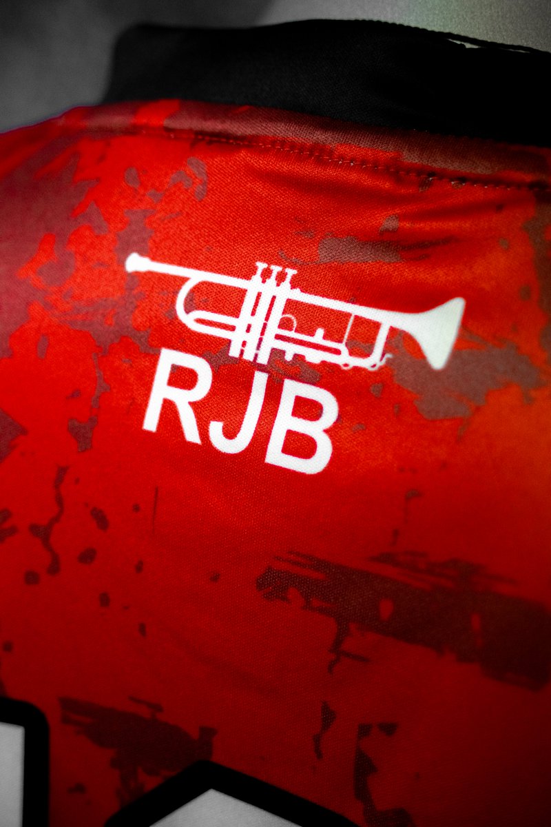 RomiroSport's tweet photo. 𝐂𝐨𝐧𝐭𝐢𝐧𝐮𝐢𝐧𝐠 𝐑𝐢𝐜𝐡𝐚𝐫𝐝 𝐁𝐫𝐨𝐚𝐝𝐥𝐞𝐲'𝐬 𝐋𝐞𝐠𝐚𝐜𝐲: 𝐁𝐫𝐨𝐚𝐝𝐥𝐞𝐲 𝐅𝐂 𝟐𝟎𝟐𝟔/𝟐𝟕 💙

Few football club stories are as inspiring as Broadley FC's, and it's an honour to play a small part in it by creating a bespoke kit range for the club, with three designs carrying their own dedications.

💙 Striking Blue: The club's Grimsby side

❤️ Bold Red: The veteran side's shirt

🎗️ Blood Cancer UK: The charity side's design, worn to champion one of the most important charities in the country

Broadley FC's incredible fundraising for Blood Cancer UK every season is an inspiration to us all and a lasting tribute to Richard Broadley's legacy. We can't wait to see these kits in action across the campaign. ⚽

#romiro #romirogroup #romirosport #sportswear #broadley #broadleyfc #bloodcanceruk #bcuk