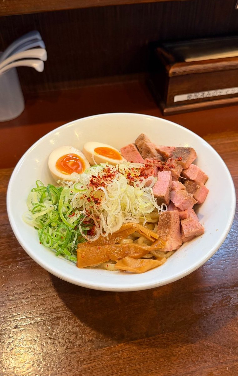 voug43571's tweet photo. 🍜 https://t.co/bjtJAAWaqR