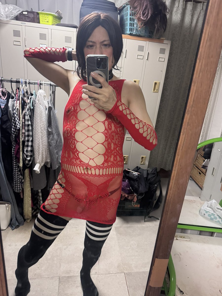 horujosou's tweet photo. ダークに来て今夜は赤の肉便器😘
今夜ダークで遊べる人よろしくお願いしまーす🥰
#ODK
#ダークナイト https://t.co/xgGaoKH9Wa
