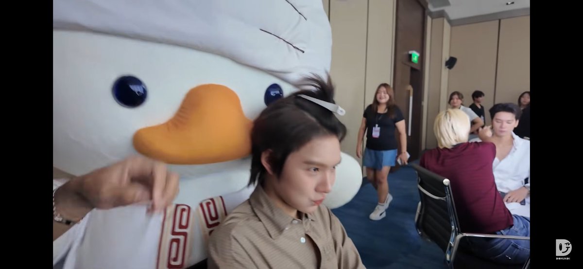 _berrybunni_'s tweet photo. เอาปากตีหัวปี๊55555555 ไอเป็ดอ้วม https://t.co/uIoC1B4v5B