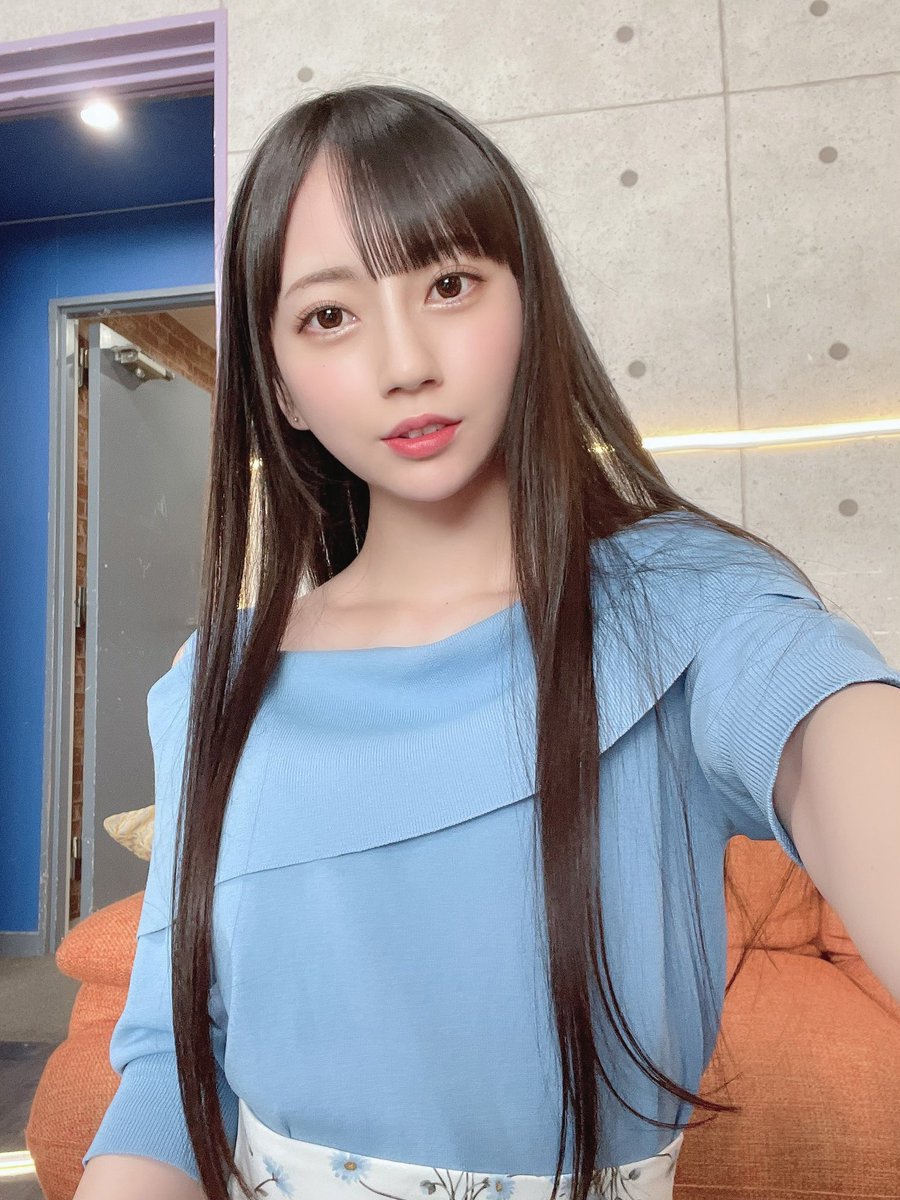 uR8j9VBq's tweet photo. 七沢みあちゃん、顔小さいな
#七沢みあ https://t.co/oYUqilte0c