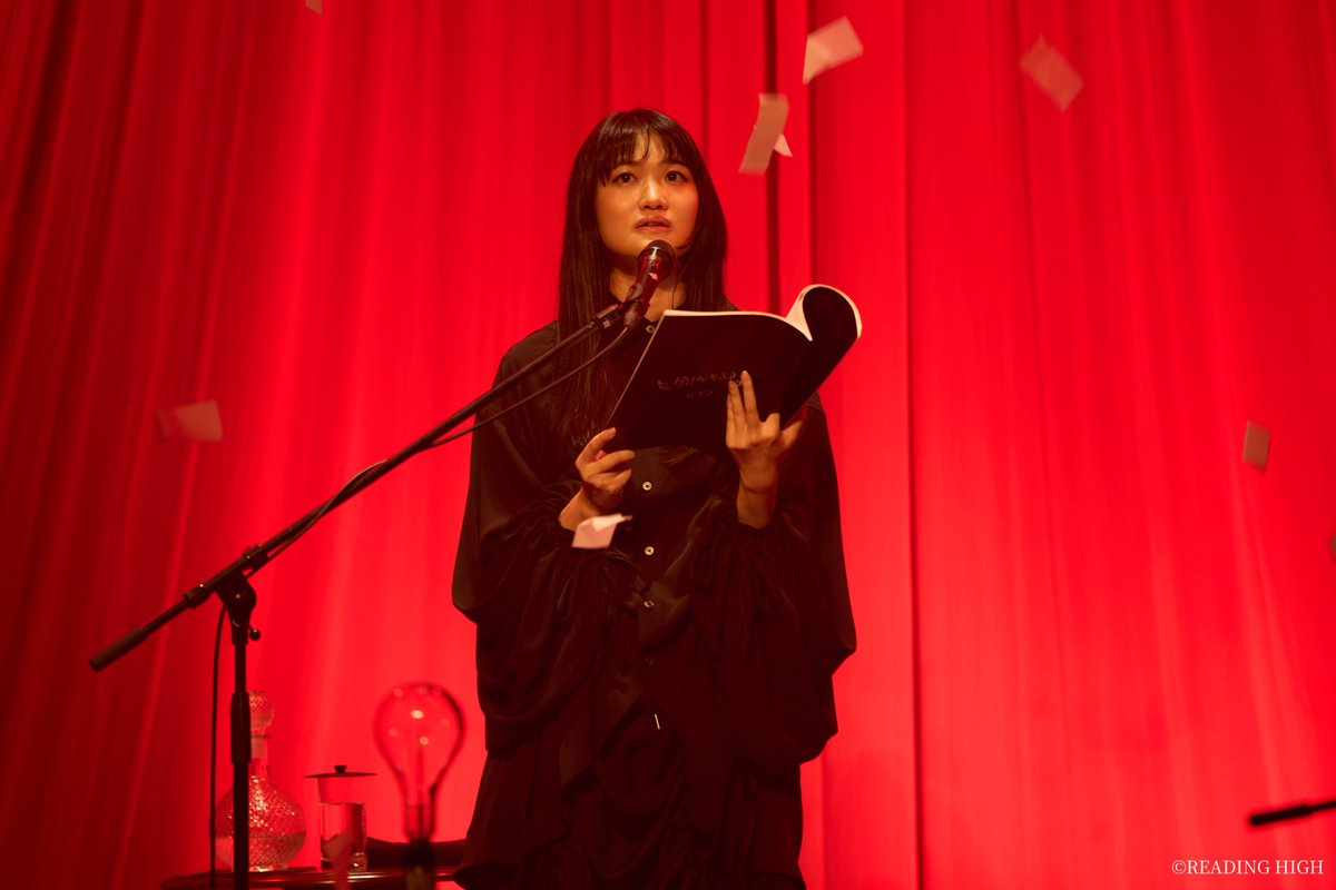 ReadingHigh's tweet photo. ／
#ヒプナゴギア 🪽
アーカイブ配信中！🎥
＼

READING HIGH noir
『HYPNAGOGIA～ヒプナゴギア～』

千穐楽公演は10/11(日)までアーカイブ配信中です🎹
ぜひ配信で何度でもお楽しみください👀✨

注目してほしいシーンや好きなシーンについてお話ししいただいた、出演キャストの特典映像つきです🎙

配信チケットのご購入はコチラ🎟️
🔗https://t.co/OlPxrULD71

#RHnoir