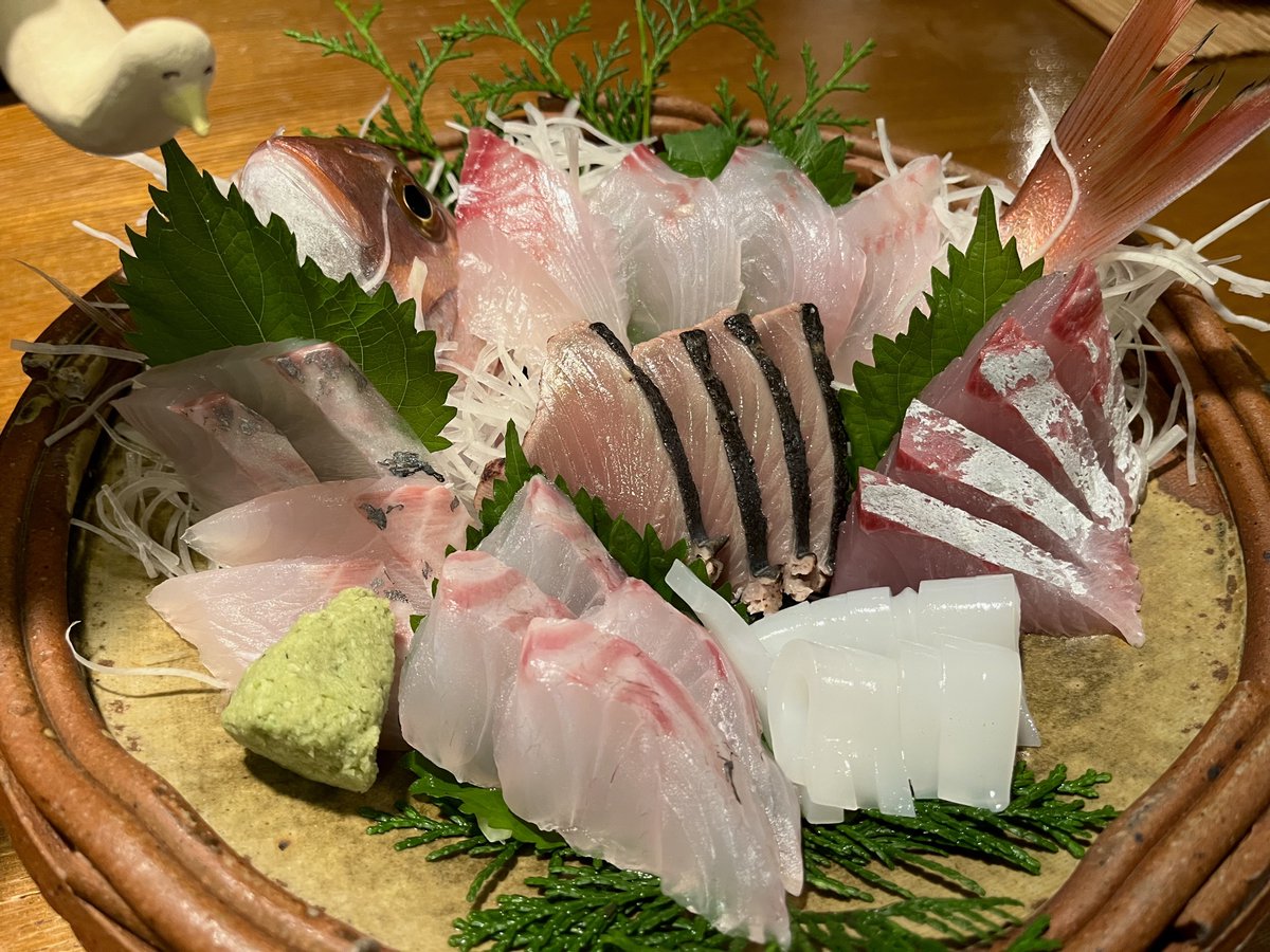 momocolory's tweet photo. 夜はウオ！ウオ！ウオ！ https://t.co/crc9i5qQbi