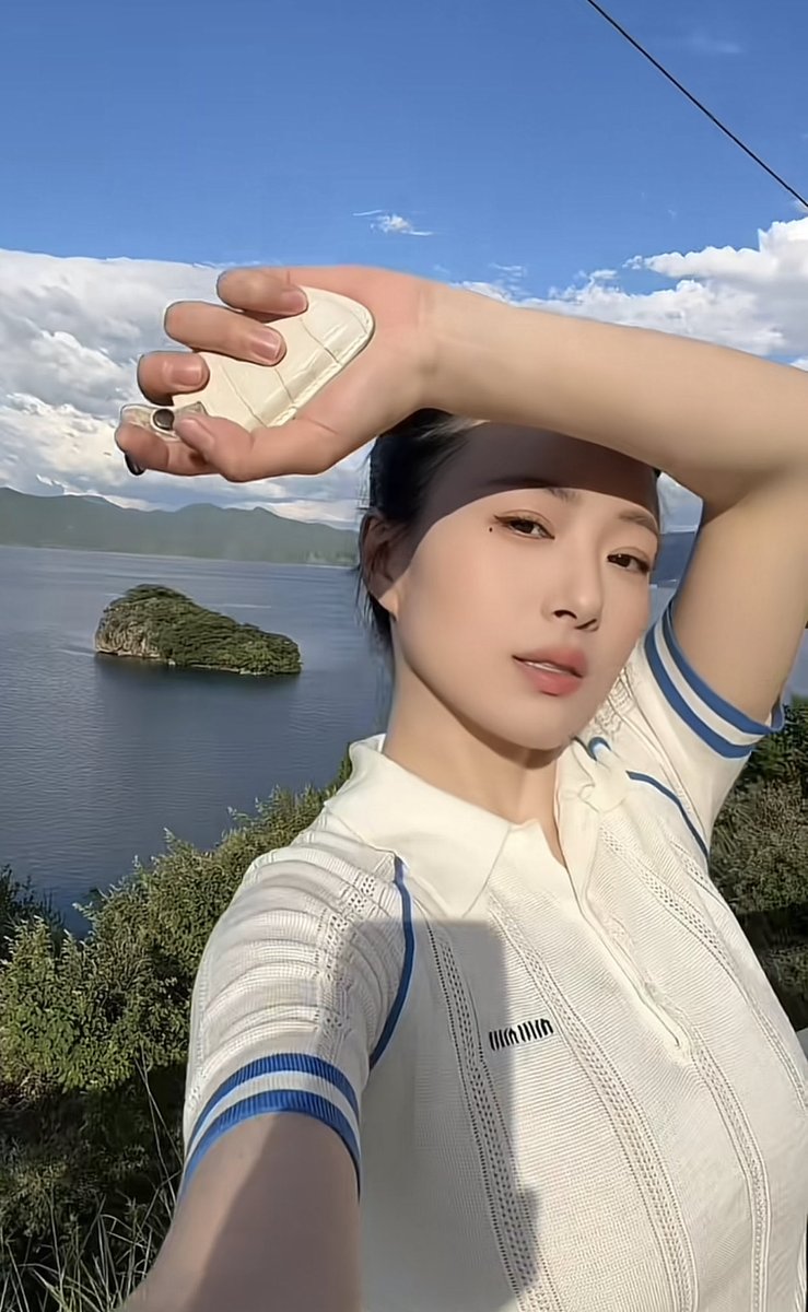 wangjie31's tweet photo. The photos will help me remember, and those yesterday's still were colorful https://t.co/17dvxL151Y