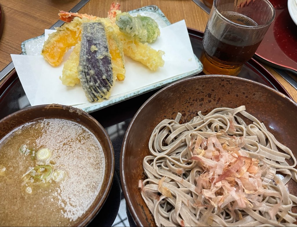 kuniko_kn's tweet photo. 朝蕎麦と昼蕎麦も見せちゃう https://t.co/Rqi1CluxNz