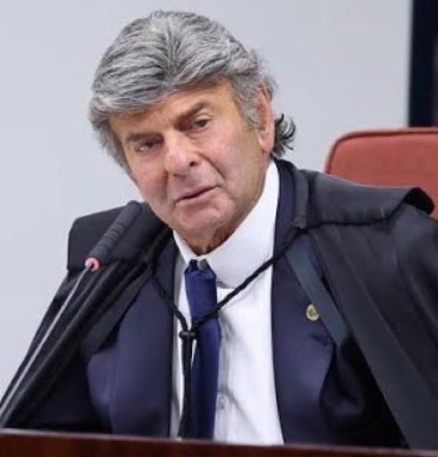 NewsLiberdade's tweet photo. 🚨URGENTE - Fux DERRUBA decisão de Flávio Dino e volta ordem do TSE contra fake news da Nossa Senhora Aparecida https://t.co/LPzq9g4w8C