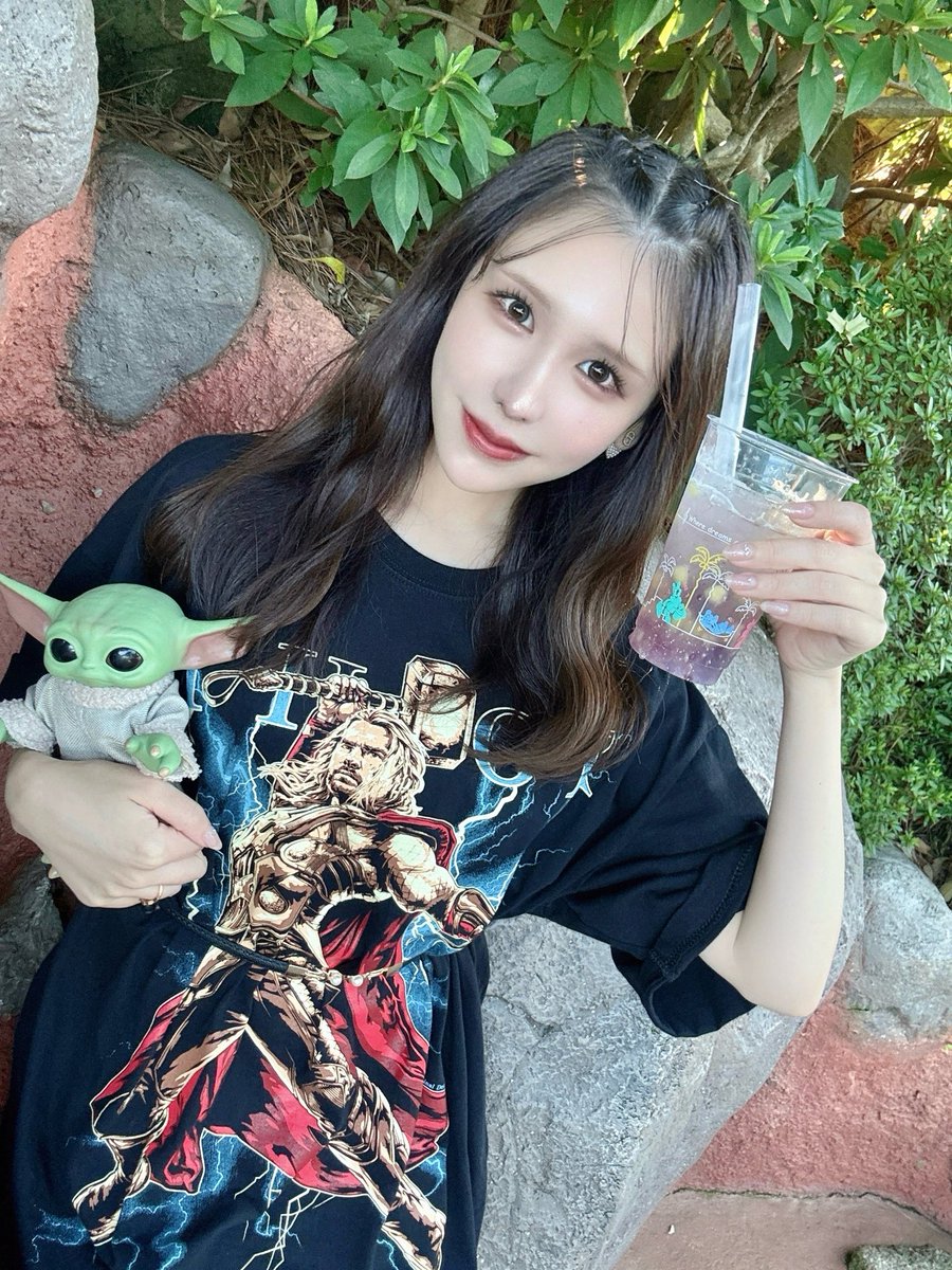 mi_chan_3_'s tweet photo. インスタで好評だったおでこ https://t.co/HorpfTvH2M